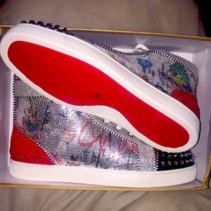 New Christian Louboutin: Flau Velours